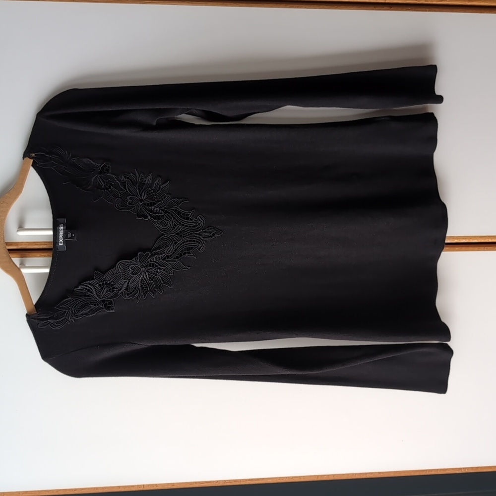 Express Lace Trim Comfy Ribbed Tee M